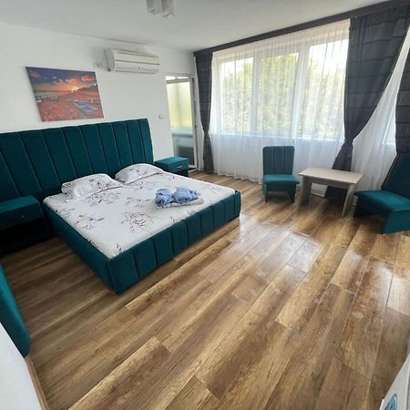 Cool Breeze - Mamaia Nord Năvodari Exterior foto
